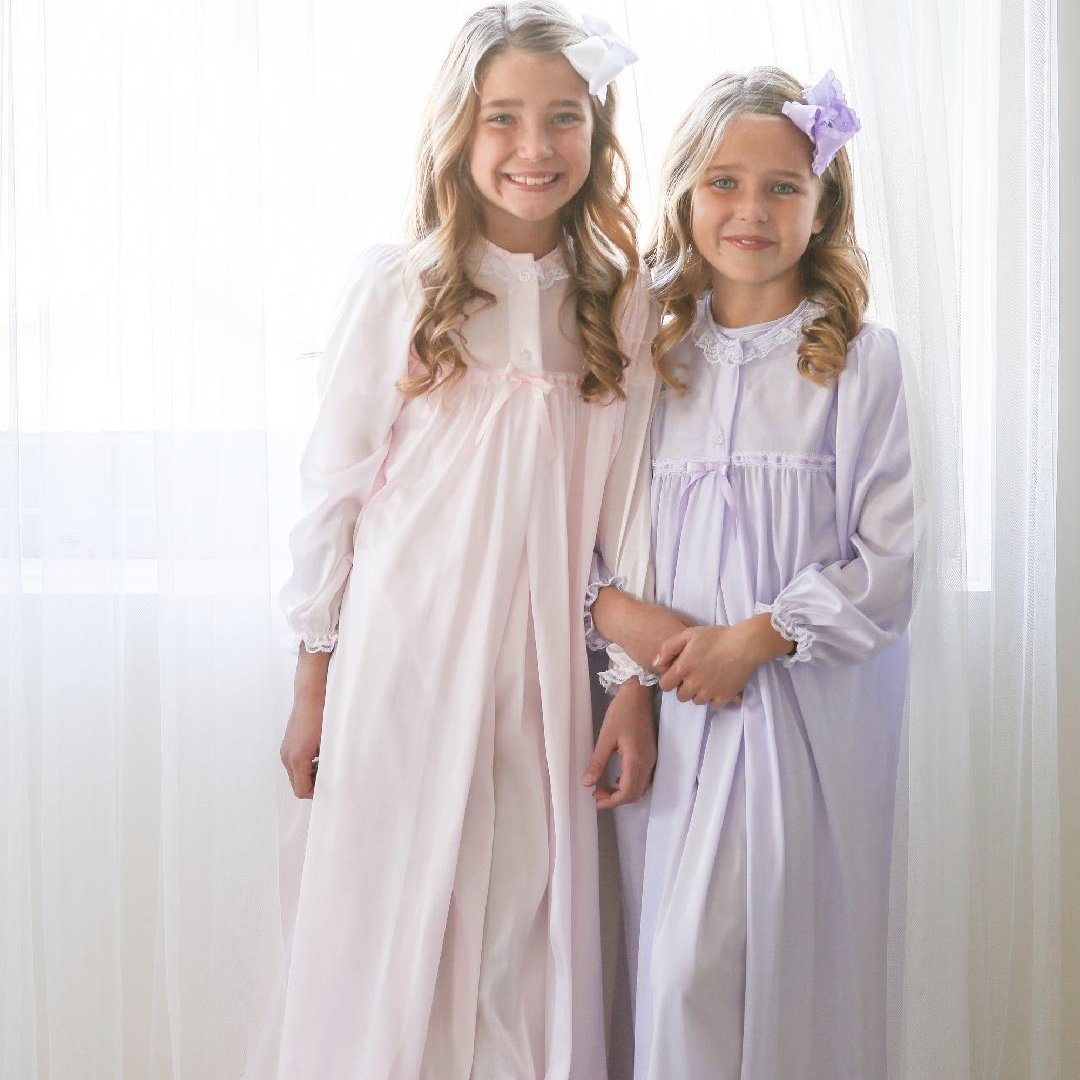 Clara Nightgown Peignoir Set in Lavender