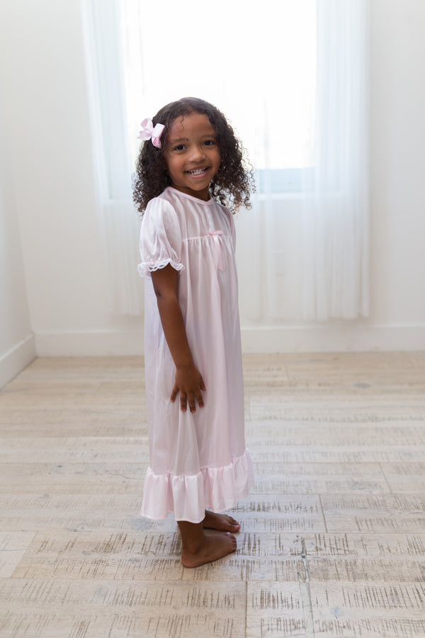 Clara Nightgown Peignoir Set in Pink